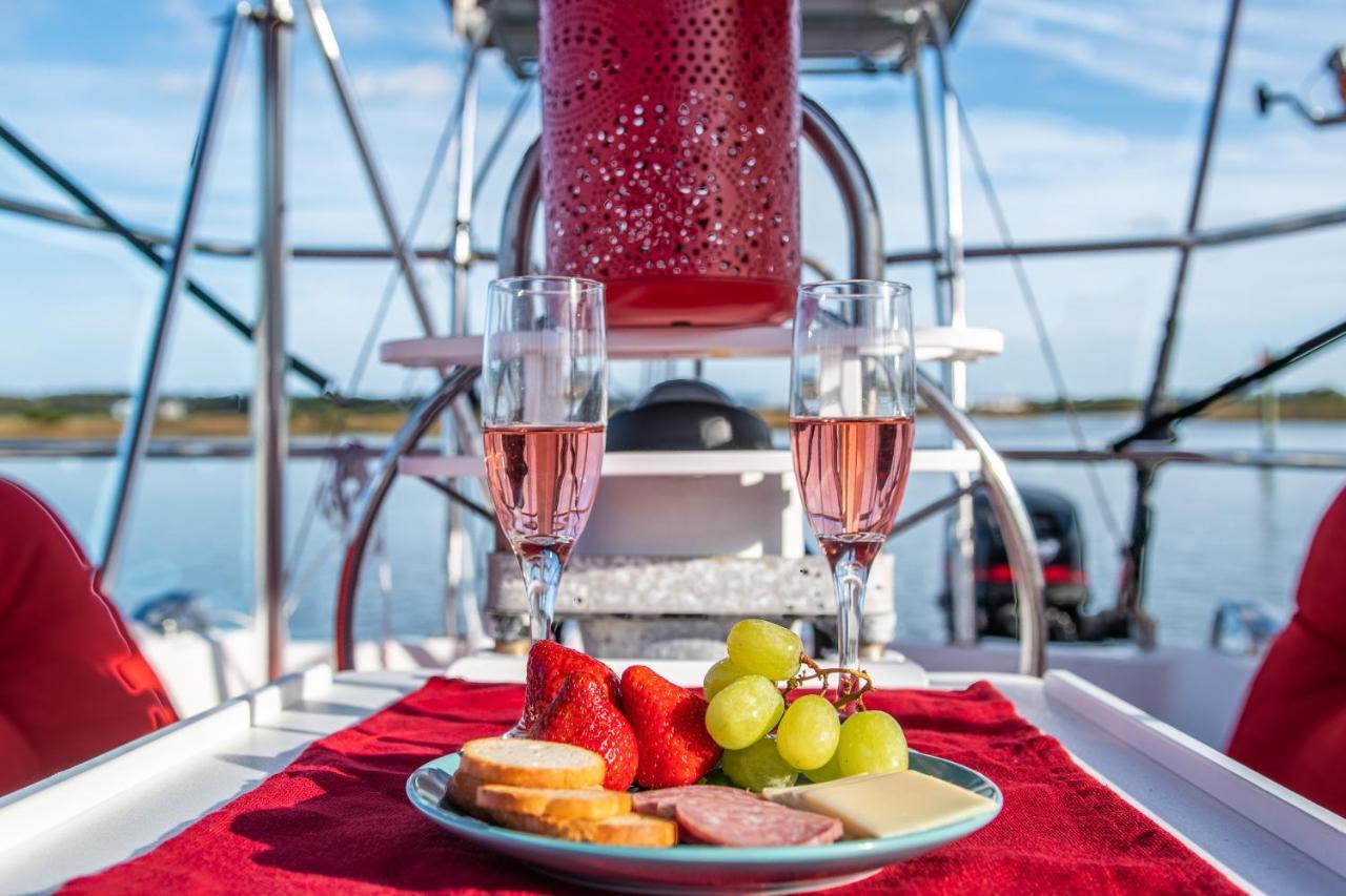 Romantic Escape In Downtown St Augustine Сейнт-Огастін Екстер'єр фото